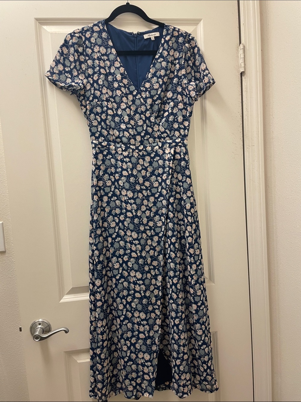 Madewell Floral Dress in Navy
